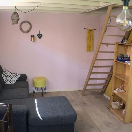 Small, Cute And Cozy Little Holiday Home 希波利蒂斯胡夫 外观 照片