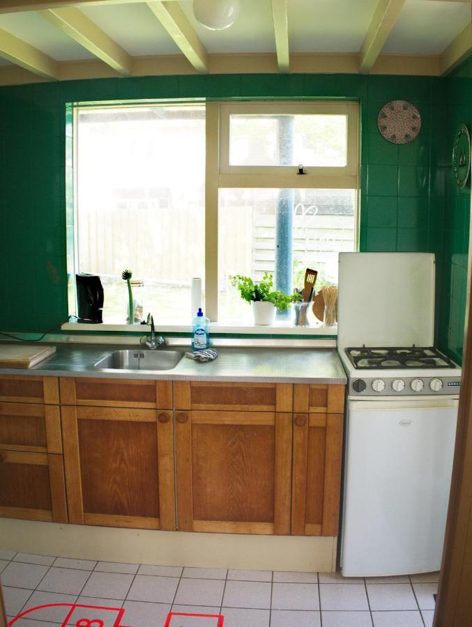 Small, Cute And Cozy Little Holiday Home 希波利蒂斯胡夫 外观 照片